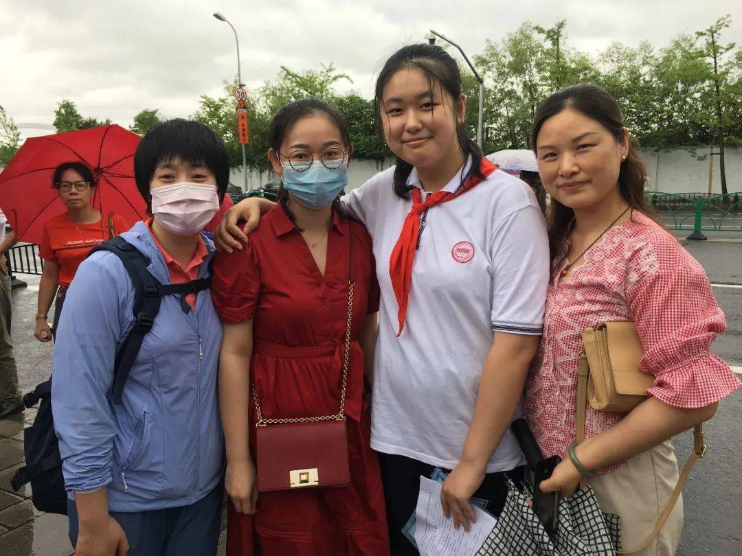图集 | 上海市第二初级中学2020年中考送考集锦
