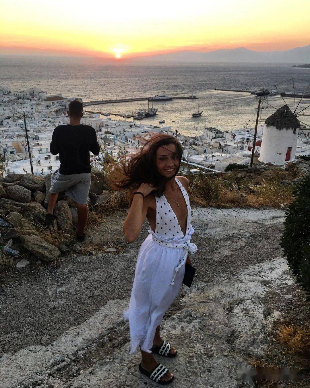 希腊是一个以海岛度假著称的地方,爱琴海,爱奥尼亚海(ionian sea),地