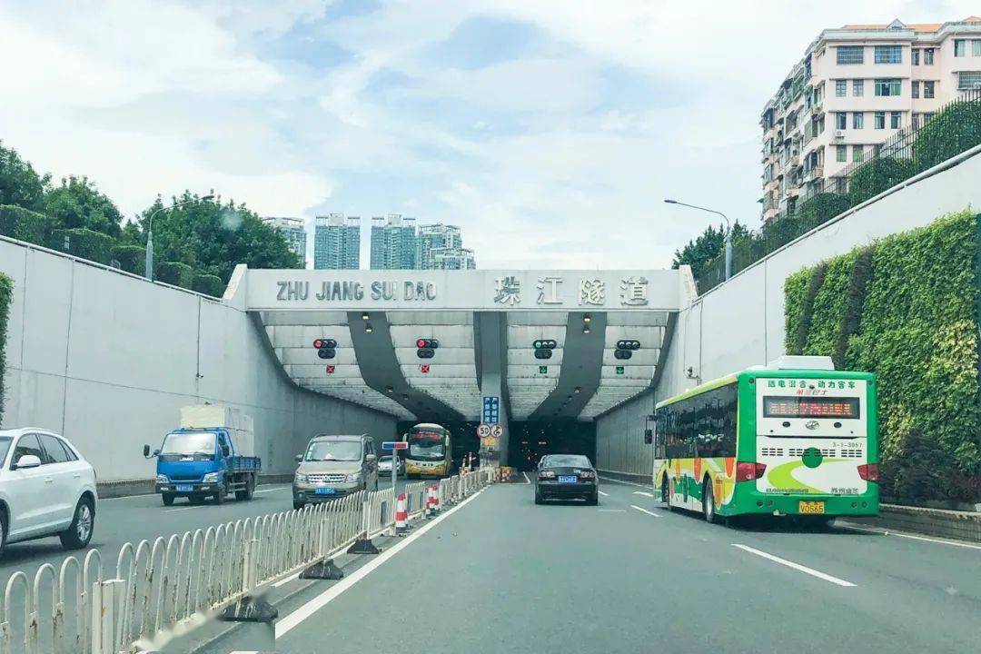 珠江隧道封闭图片