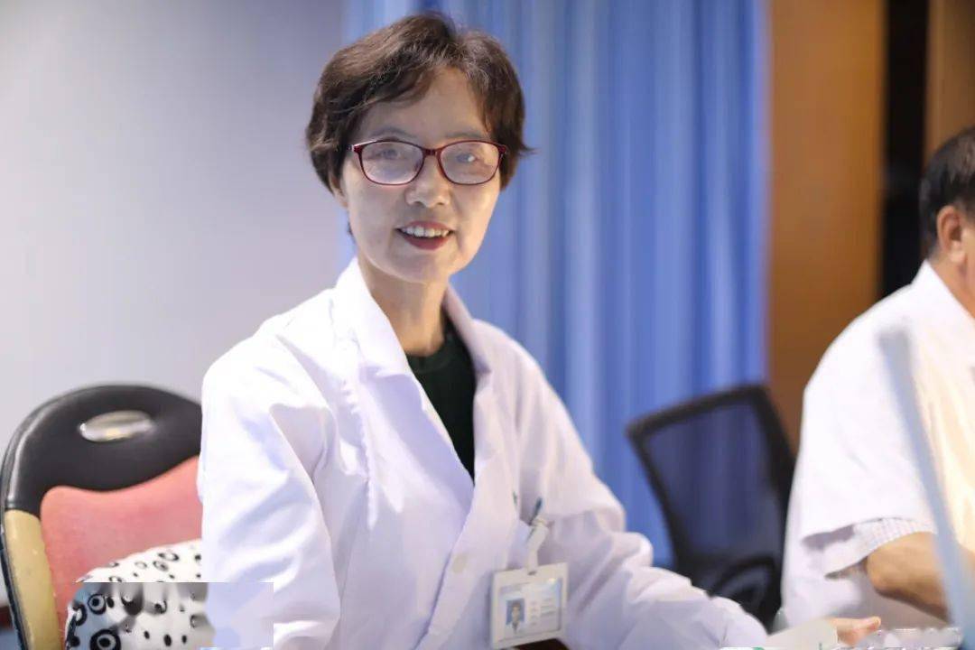 精准导航,精确报告 | 广安医院的"鹰眼天团",酷!_超声