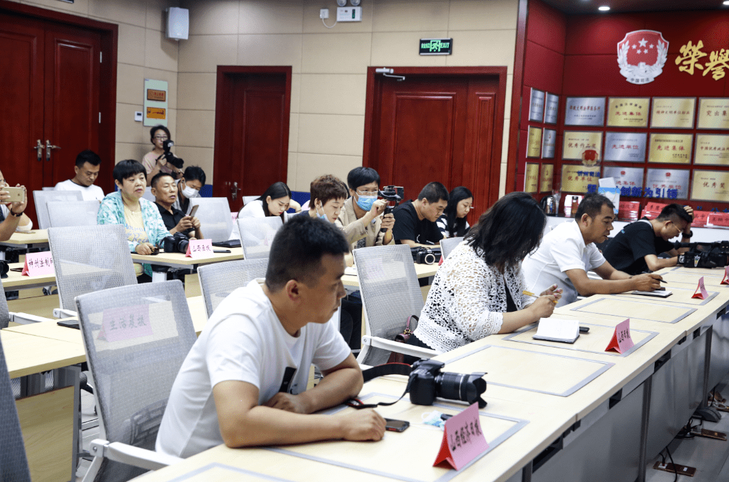 忻州市市场监督管理局党组书记 局长王明福:6月14日当日,我局结合疫防