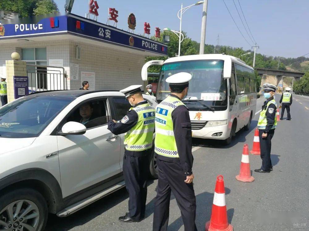 点赞| 汉阴公安交警事故预防工作再获佳绩