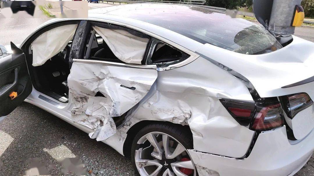 自动驾驶,您再等会儿