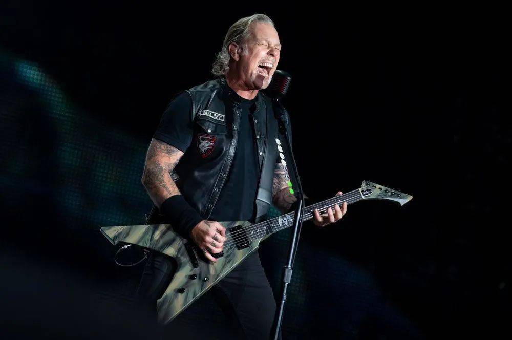 最新版有史以来最伟大的100位吉他手续重金属组和速弹组