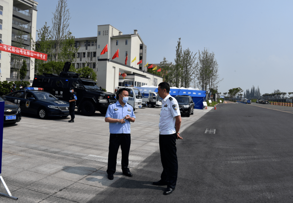 "7月8日,彭山区副区长,公安分局党委书记,局长王胜