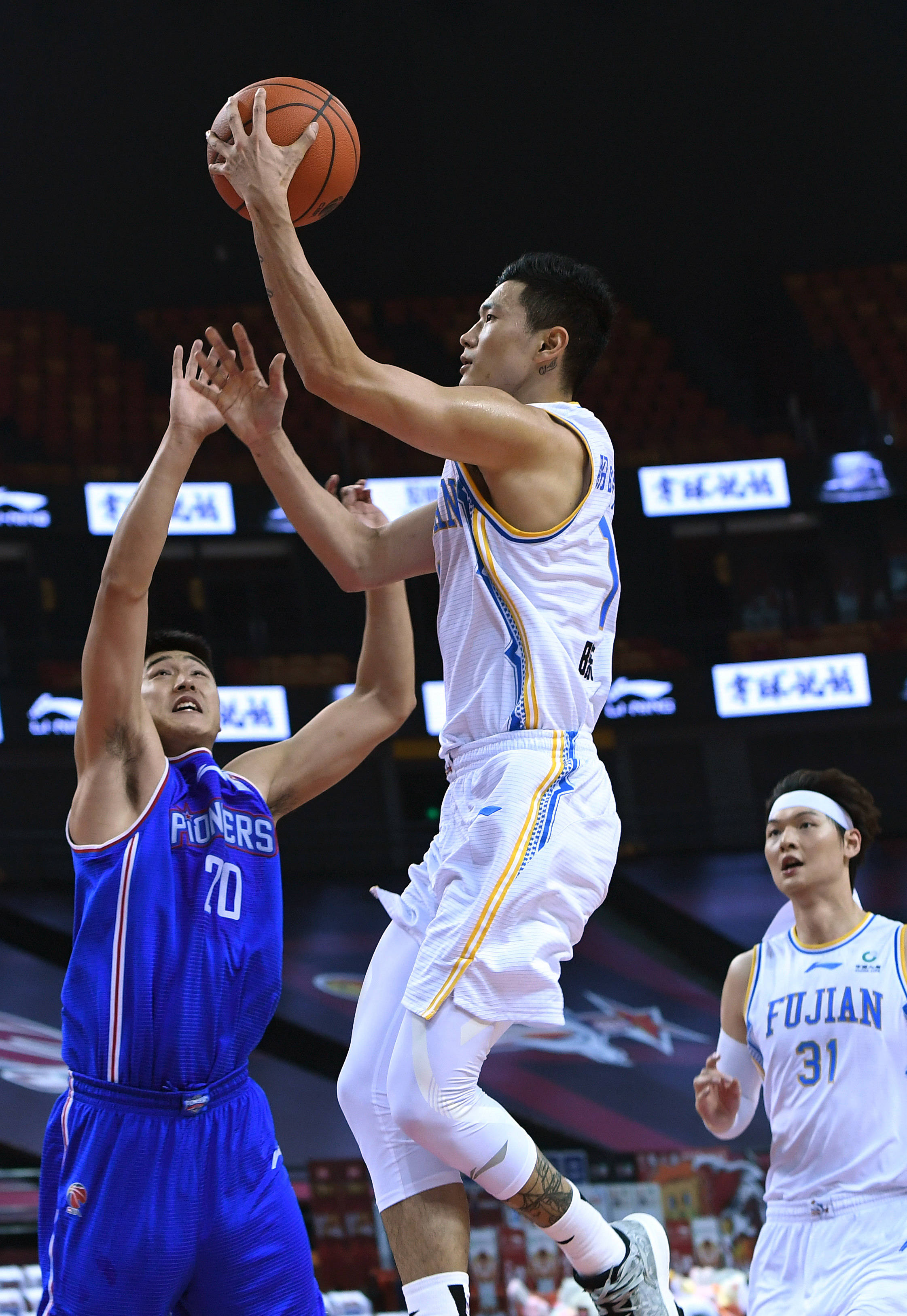 篮球——cba复赛第二阶段:福建豹发力对阵天津先行者