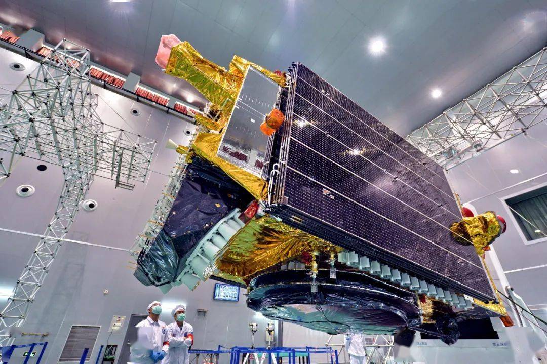 国内首颗ku频段,多波束天线,高通量宽带通信卫星亚太6d发射成功