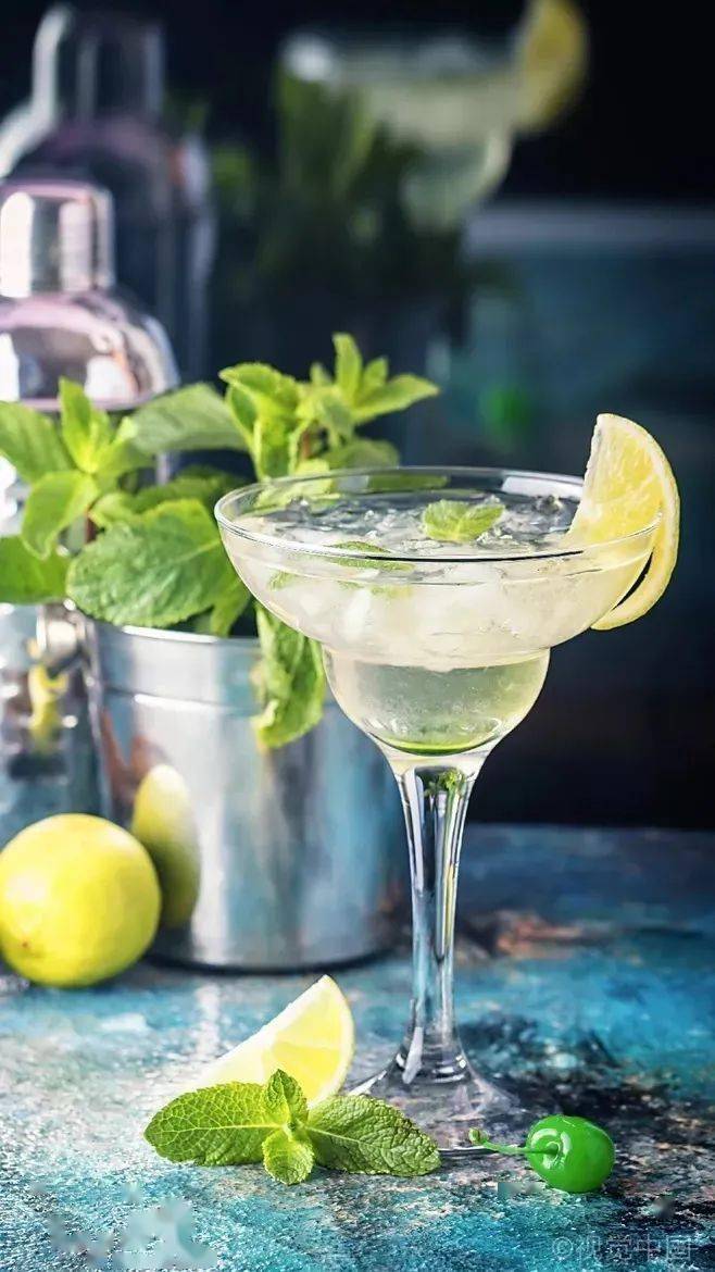 世友地板用mojito色彩拍了拍你