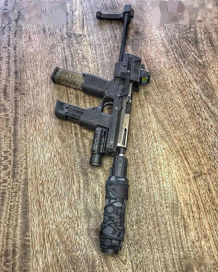 【给您的手枪增加个支点】flux defense公司产品图集