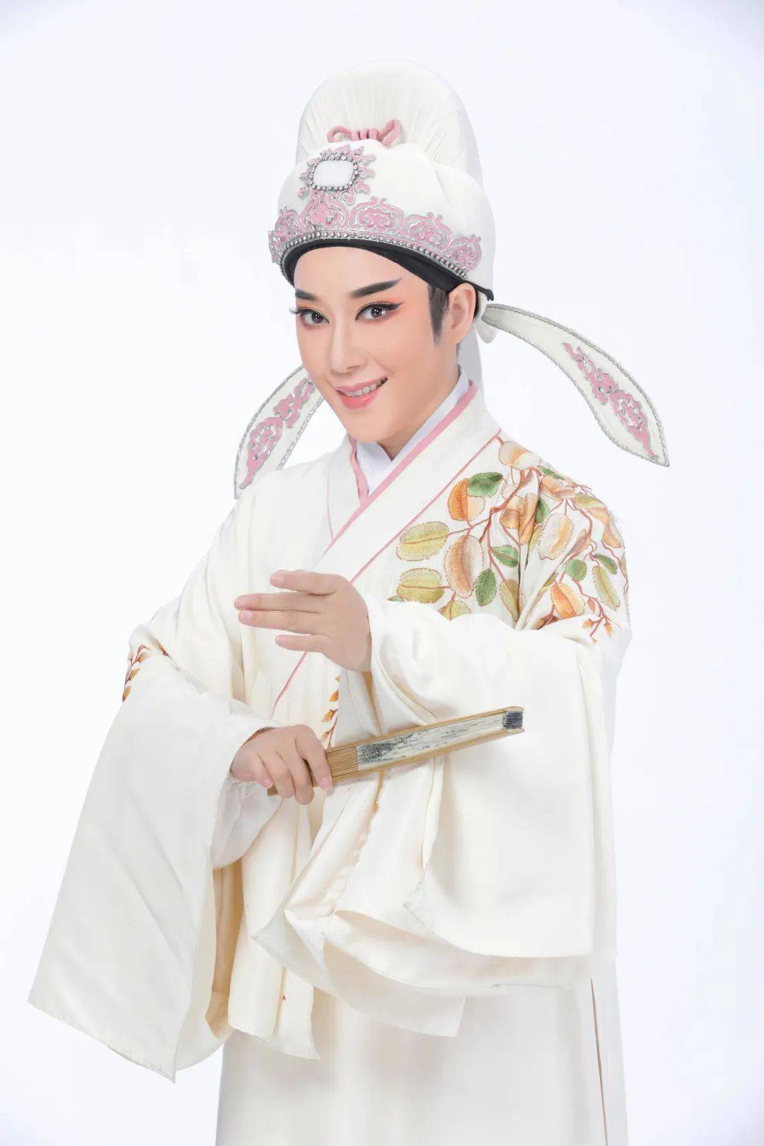 名团名角来了,三场越剧大戏轮番上演_陈妙常