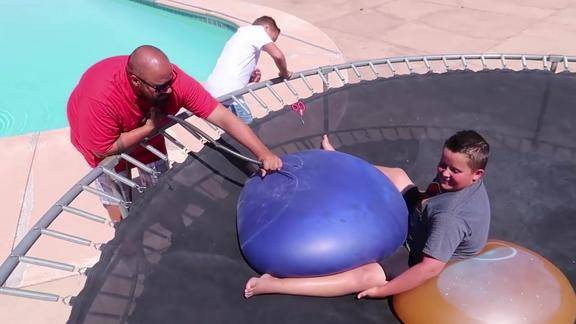 巨大的史莱姆水球