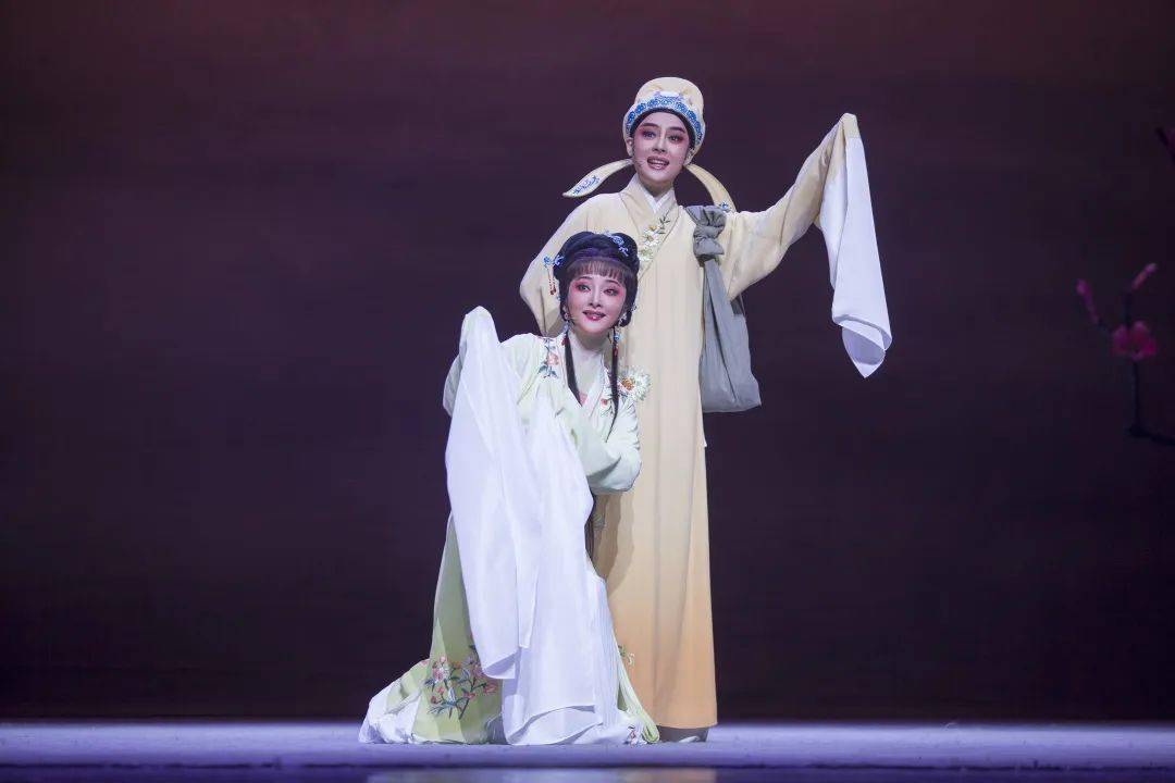 名团名角来了,三场越剧大戏轮番上演_陈妙常