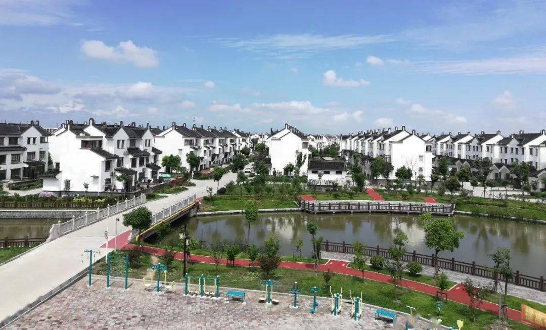 能人队伍成社区治理主心骨廊下镇特色民居人民社区为人民