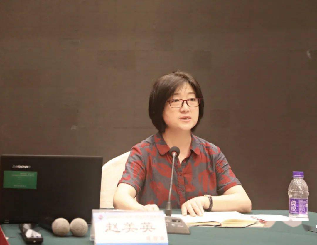 市城管局开展意识形态与宣传实践工作专题培训