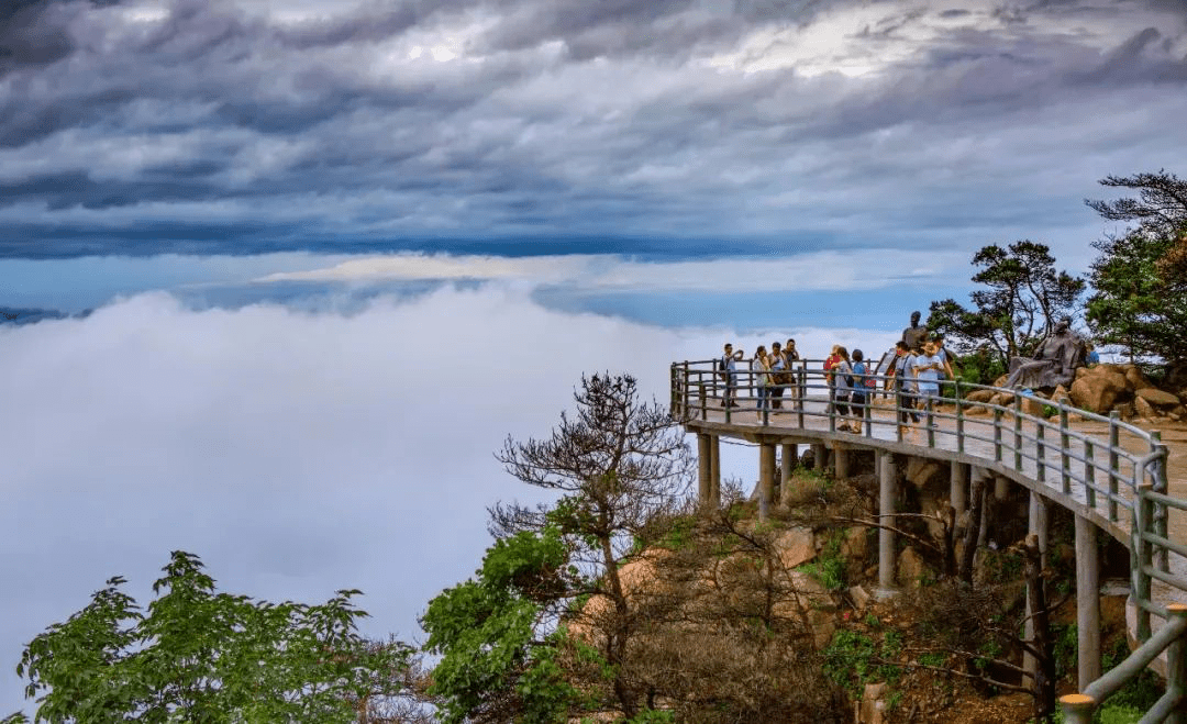 鲁商·沂蒙山银座天蒙景区迎来暑期开门红,跑出复工复产"加速度"