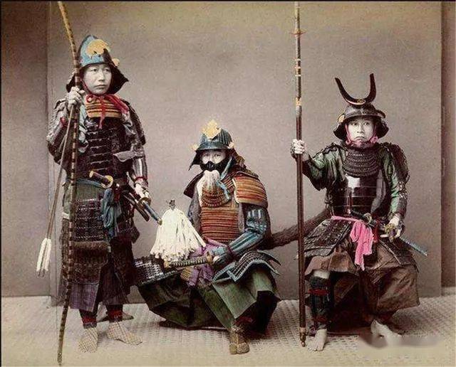 日本史话:日本武士阶层如何兴起?德川幕府时期的武士如何生存?_贵族