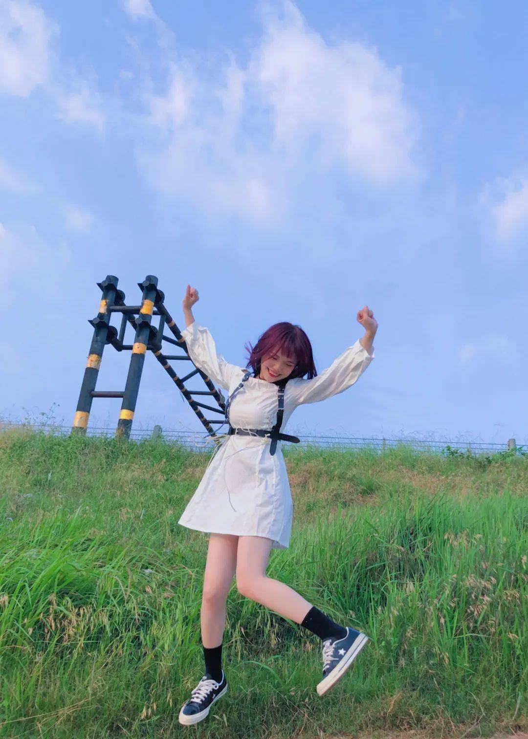 预售即将截止在充满了未知数的未来里卫彬月与她的音乐开始了一段崭新