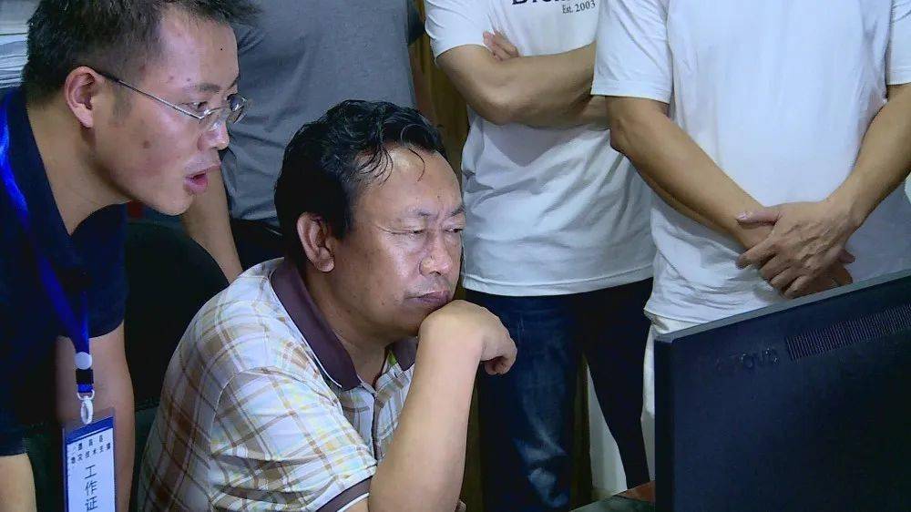 县委书记瓦西亚夫督导当前防汛减灾及气象工作