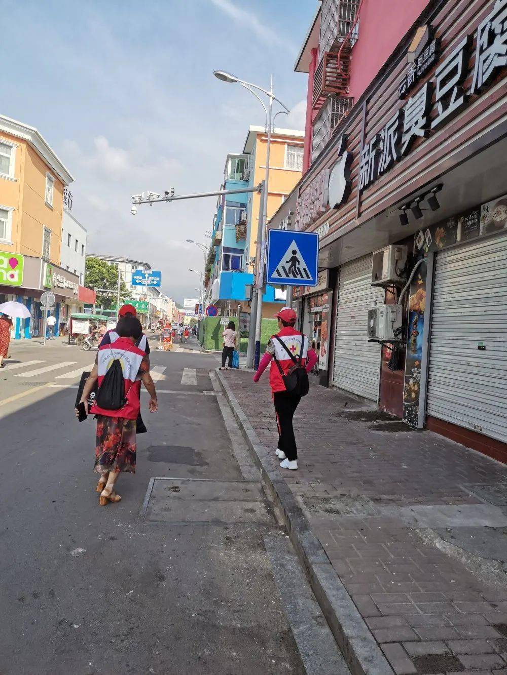 由于时间紧迫,尽快尽责圆满完成任务,7月19日奉化区莼湖街道十二名