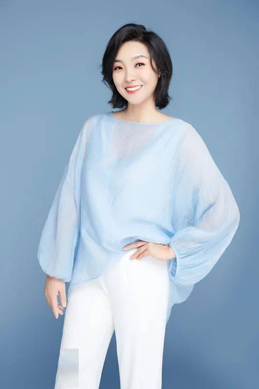 一个球 一群人 一份事业_刘晓莉