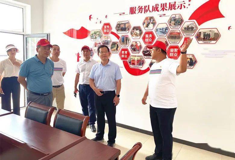 津南区政府领导深入小站镇调研新时代文明实践等工作