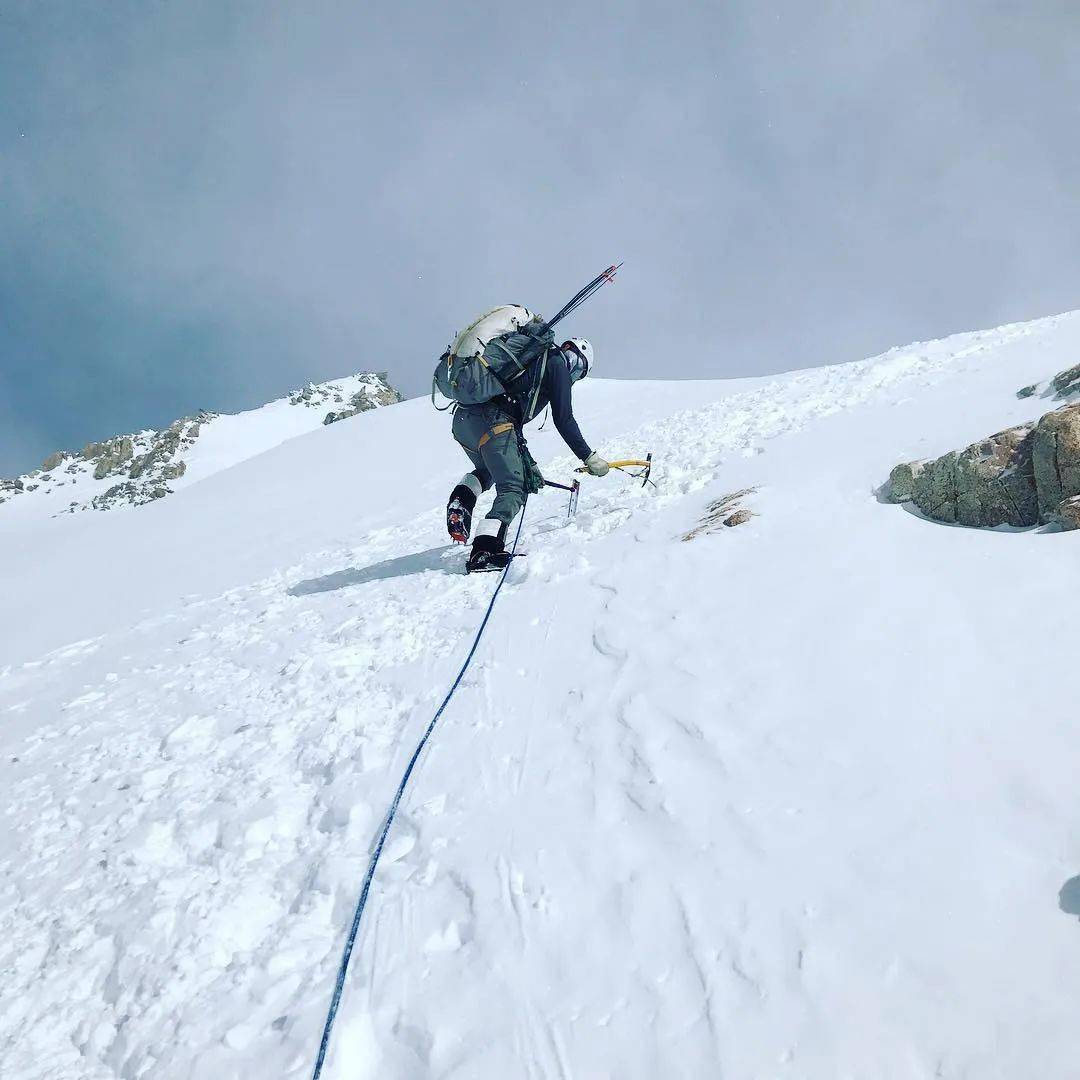 前nfl外接手已登顶世界6座高峰, 下一站: 珠穆朗玛!