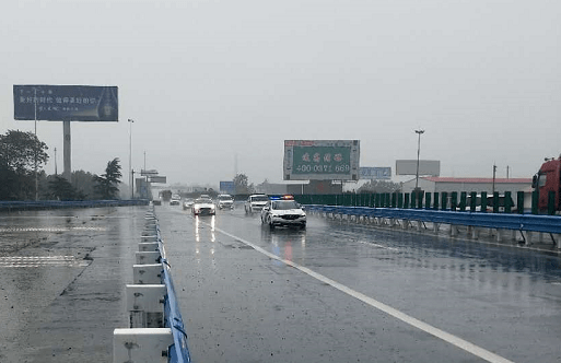 河南高速交警警车