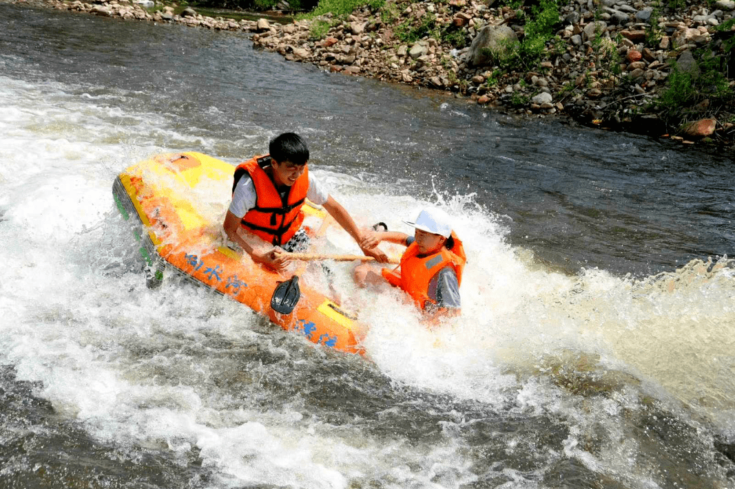 龙江第一漂!响水河漂流半价特惠!每天发团◎独有百米滑道飞流直下!