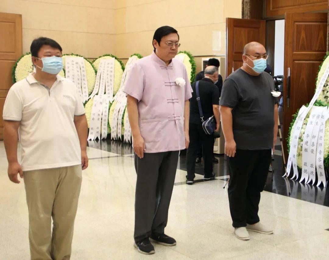 单弦表演艺术家赵玉明同志告别仪式在八宝山举行