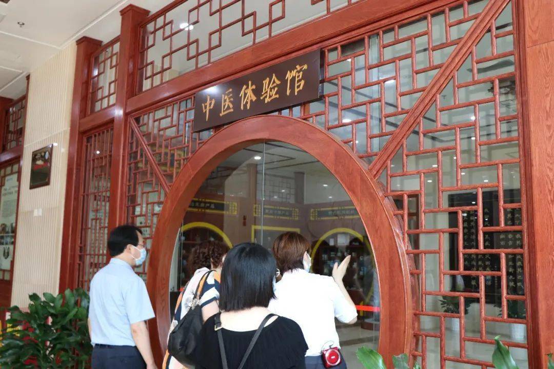 包含重庆市中医研究所（重庆市第一中医院）住院检查加急代办的词条