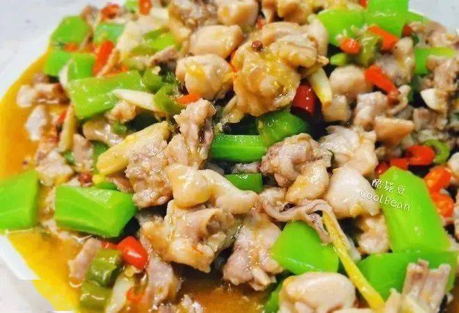 兔肉美食双椒兔