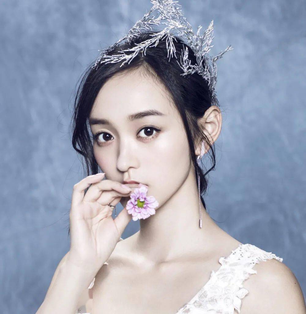 微信头像何泓姗