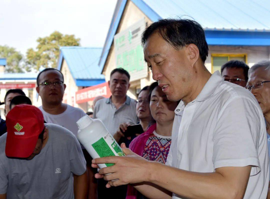 省供销社主任狄重阳调研襄汾供销社综合改革工作