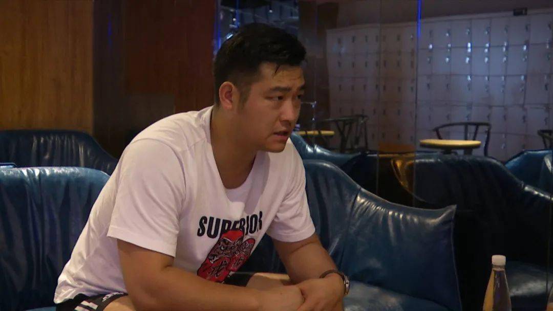 健身教练离职了,工资为啥不给他?健身房理由不少……_朱经理