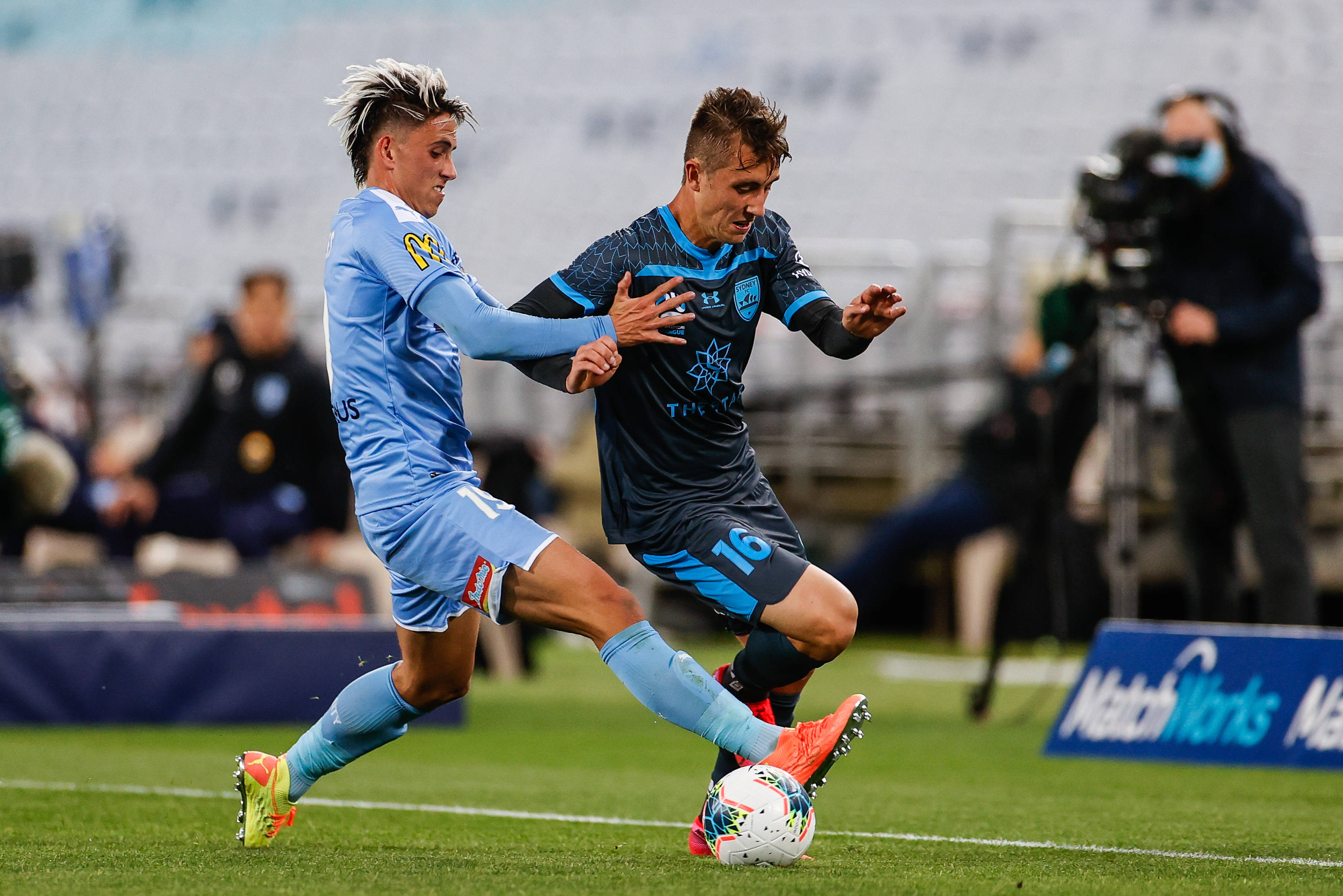 足球——澳超联赛:墨尔本城队胜悉尼fc队