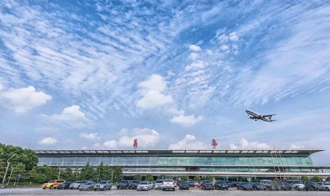 这意味着义乌机场口岸出境免税店有望成为继杭州萧山机场免税