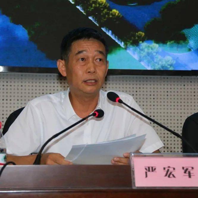 劈波斩浪又一年克难攻坚再奋斗