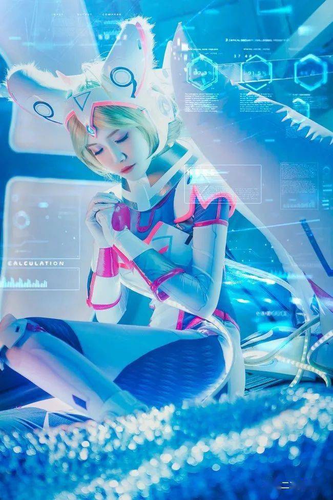 《王者荣耀》同人机甲妲己