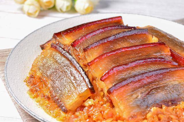 甜烧白|色泽红亮,咸鲜味浓,趴软适度,肥而不腻口感俱佳