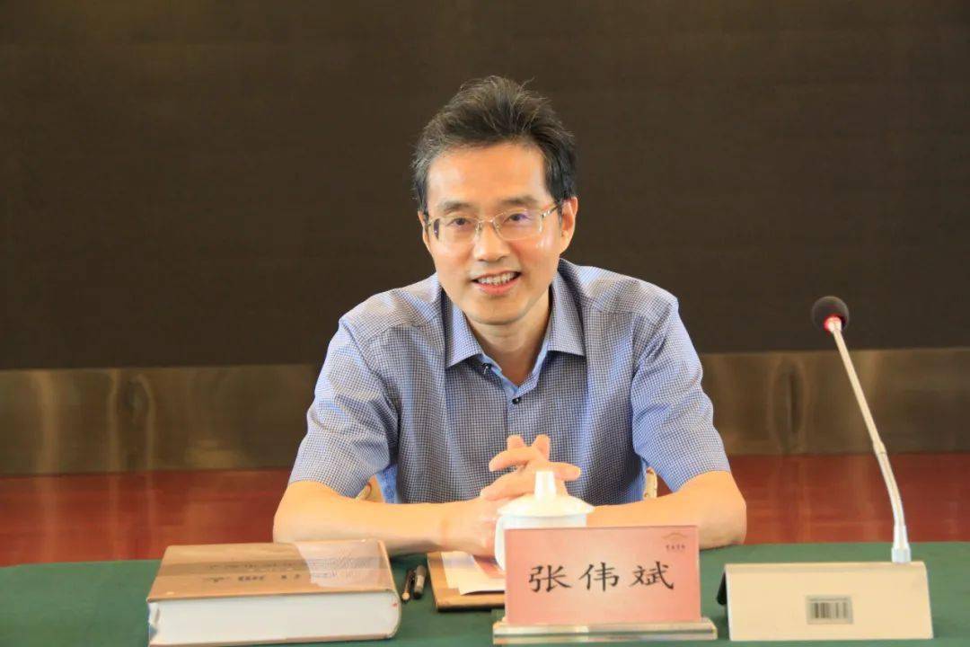 省广播电视局召开《浙江通志·广播电视电影志》出版发行座谈会