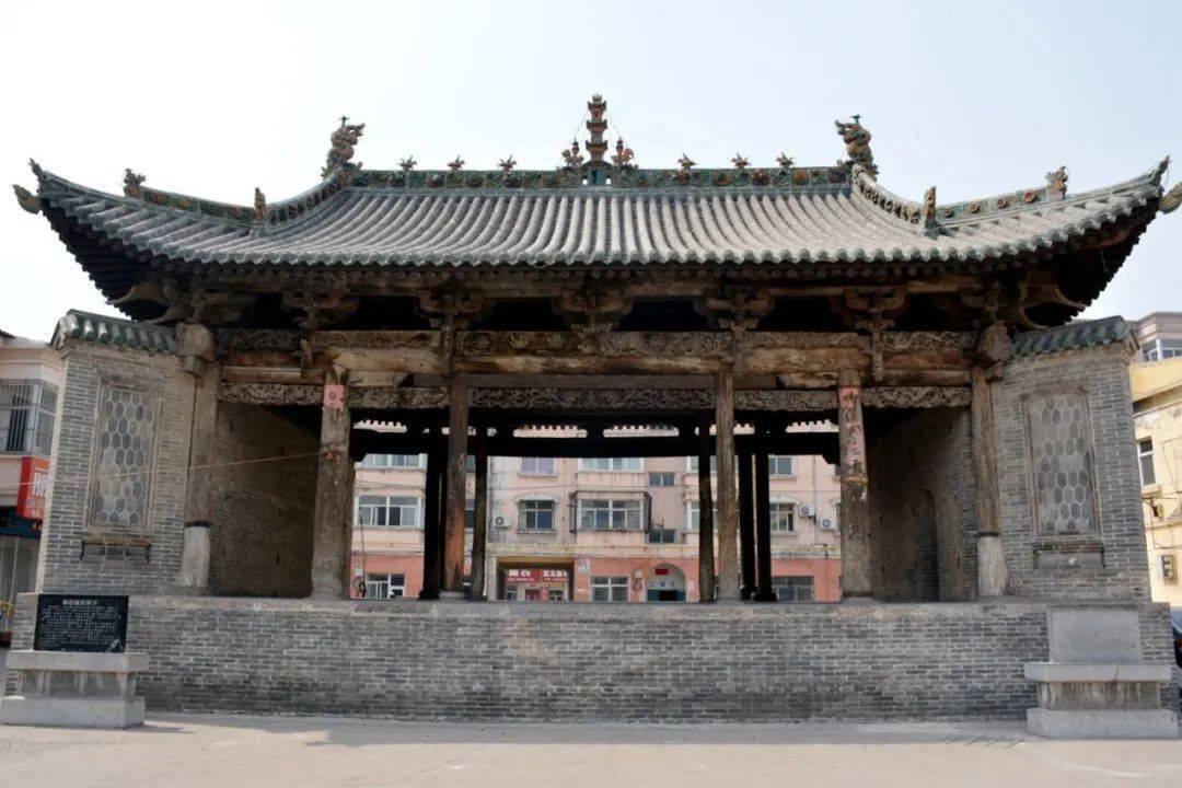 文物瑰宝河津樊村戏台古色古香的明代戏台