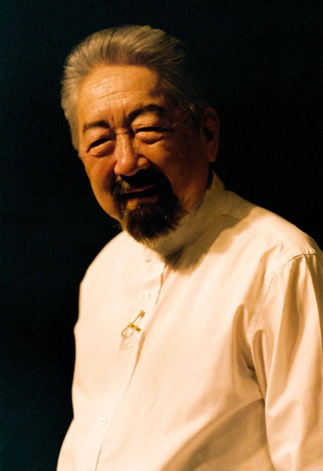 *文中为2020年演出剧照,摄影:尹雪峰花絮照拍摄感谢:尹雪峰,小满频道