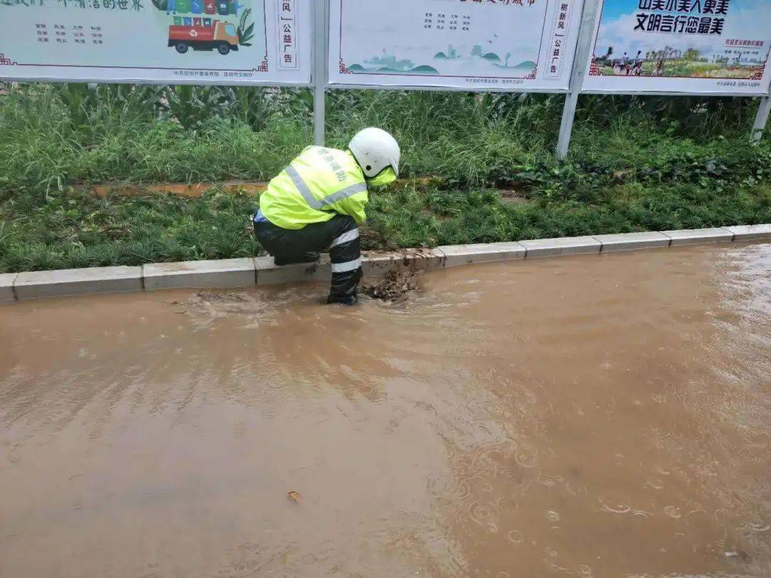 大风 暴雨 淹水来了!连发45条预警,这里已开始下.