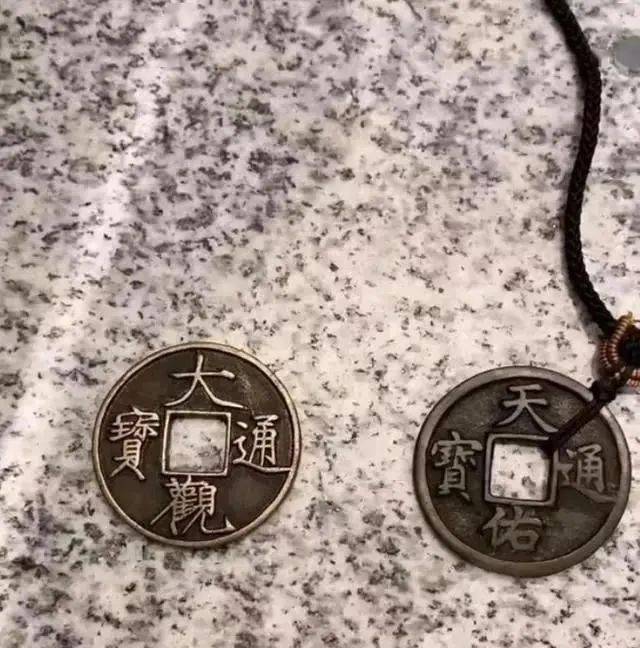 黄圣依采访中痛哭,老公爱好炫富不靠谱,豪门太太只能复出赚钱_杨子