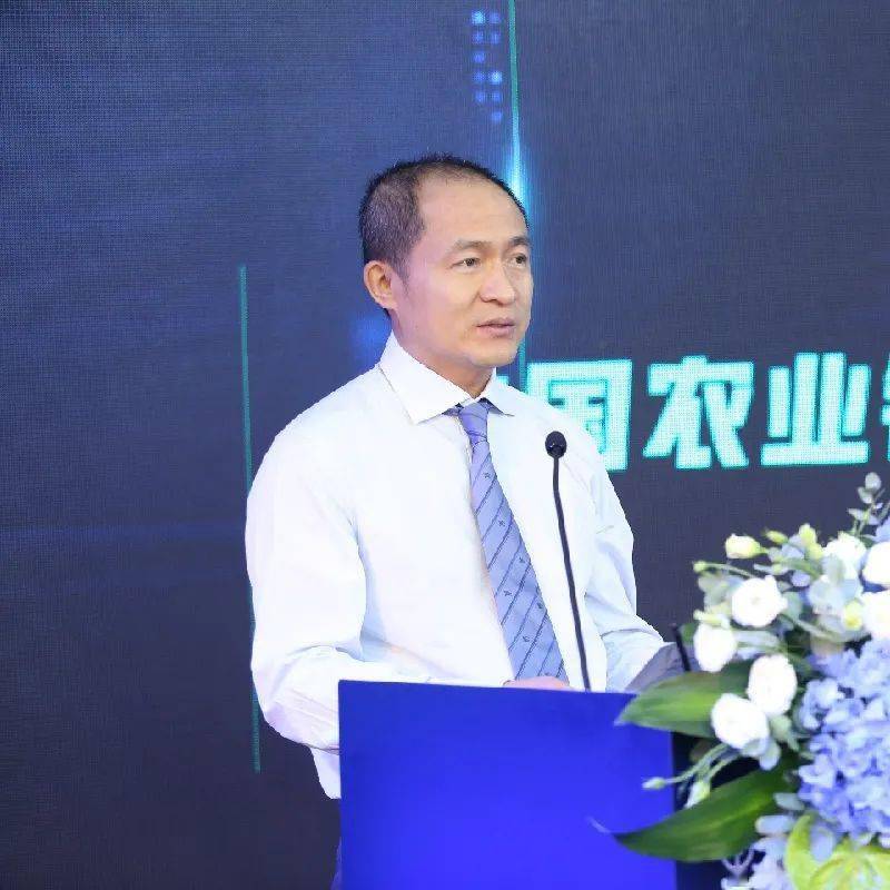 提供全方位,多层次的投行产品和金融服务农总行投资银行部总裁彭向东