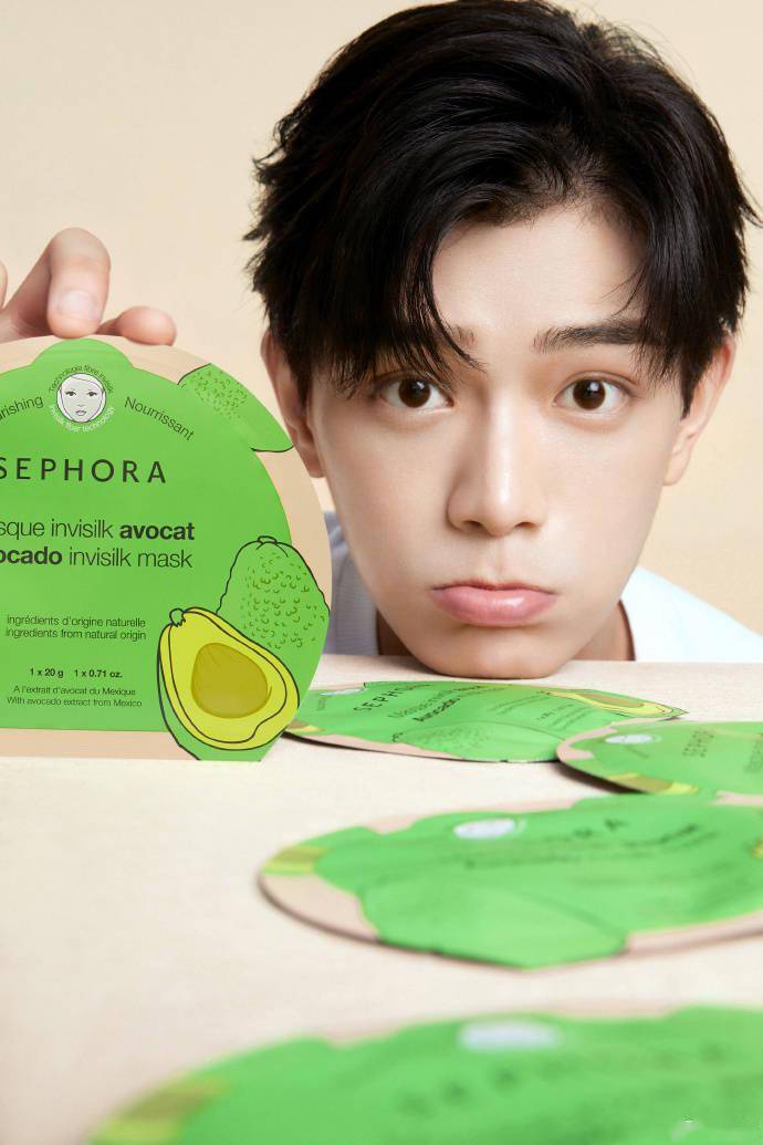 丁禹兮更新微博一则可爱到全员妈粉上线把他rua走