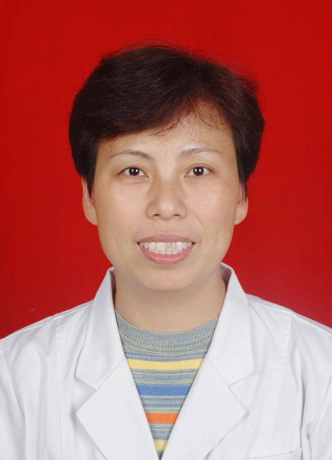 张振龙,何 方,孟愈朱磊磊,刘 振,潘锐敏获"临泉优秀医生"荣誉称号丁超