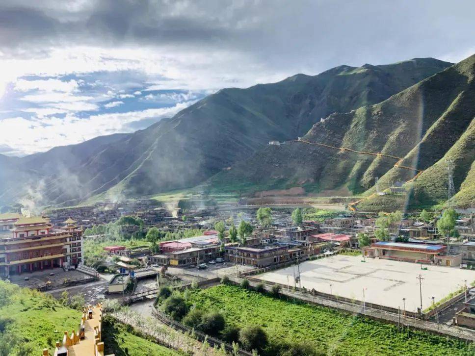 纪实93玉树称多线上支教:星空下的山谷_拉布乡