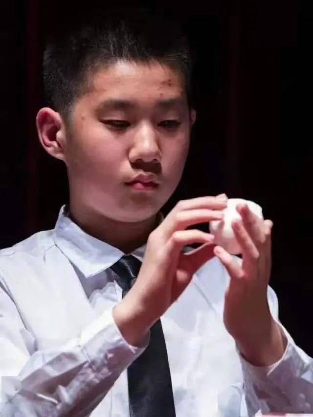 上海今年唯一入选高二学生备战一个月考上中科大少年班本想试一试