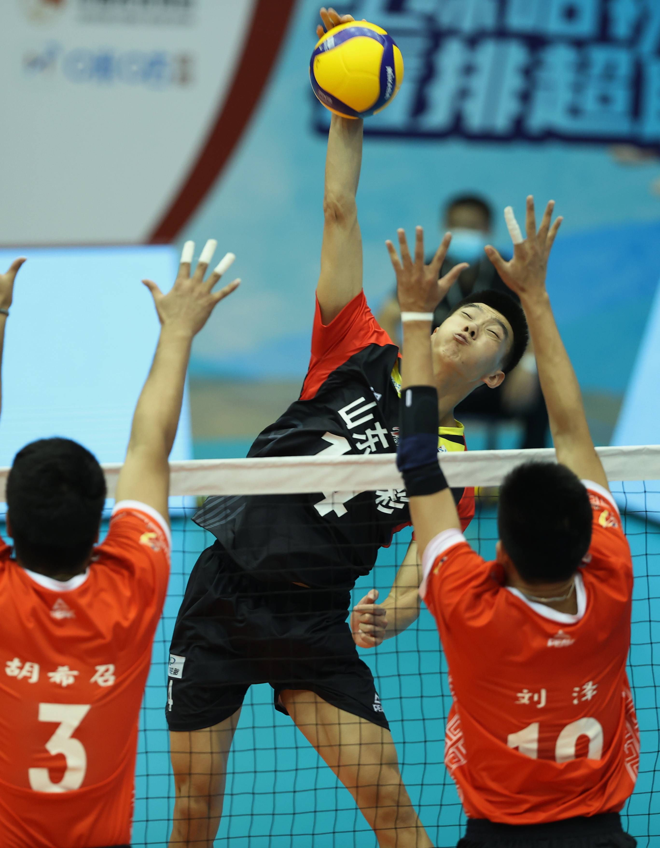排球男排超级联赛山东胜北京